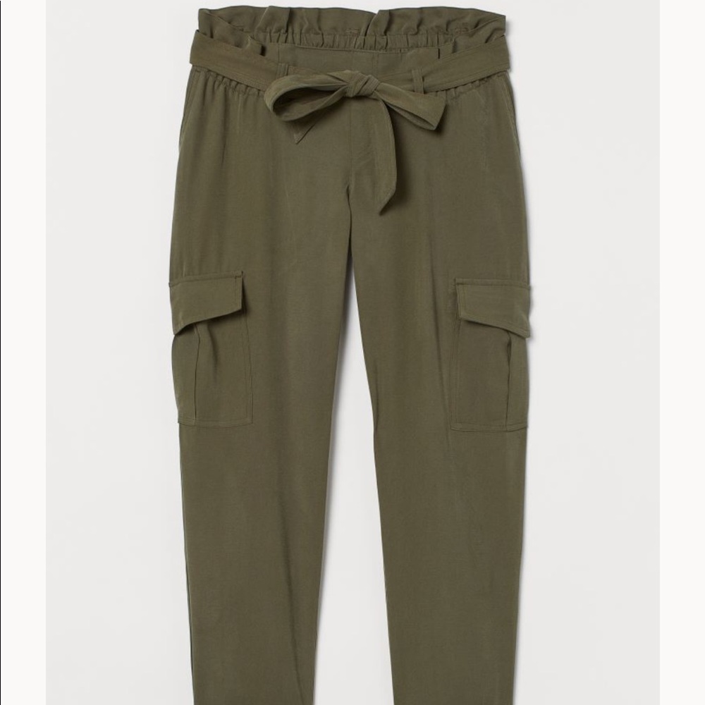 Maternity Crop Pants